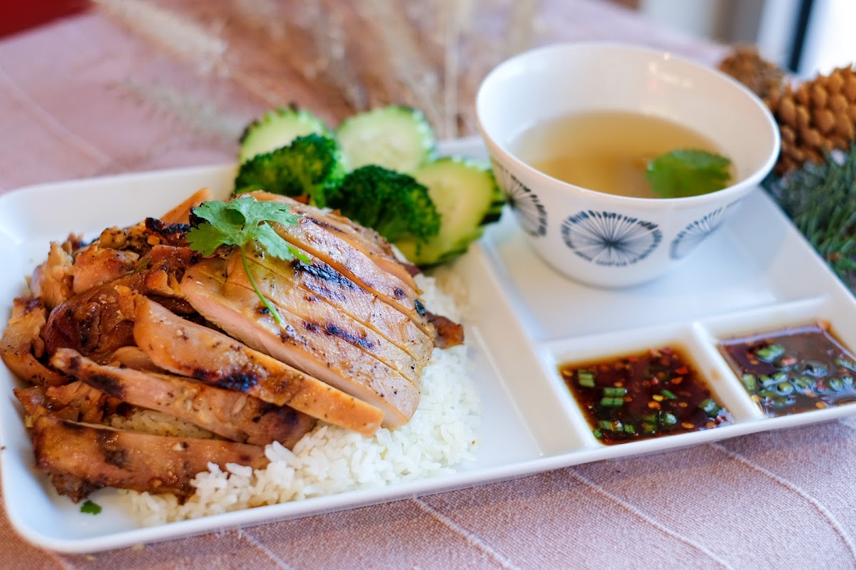 Kinn Thai Cuisine-2